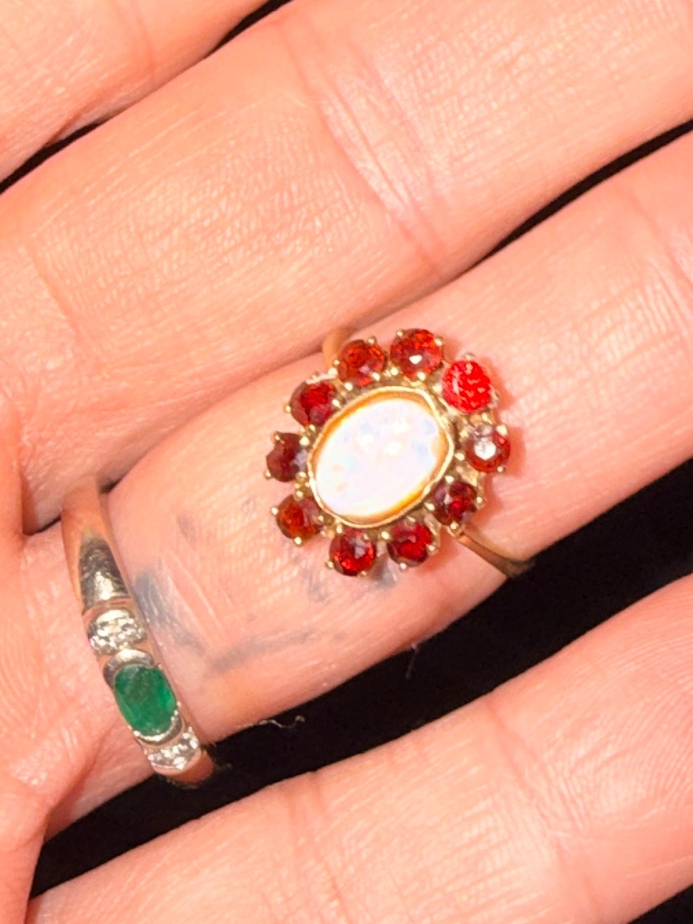 Vintage 14kt Gold Opal & Garnet
"Flower Cluster" Cocktail Ring Sz 6 1/2 - Picture 14 of 16